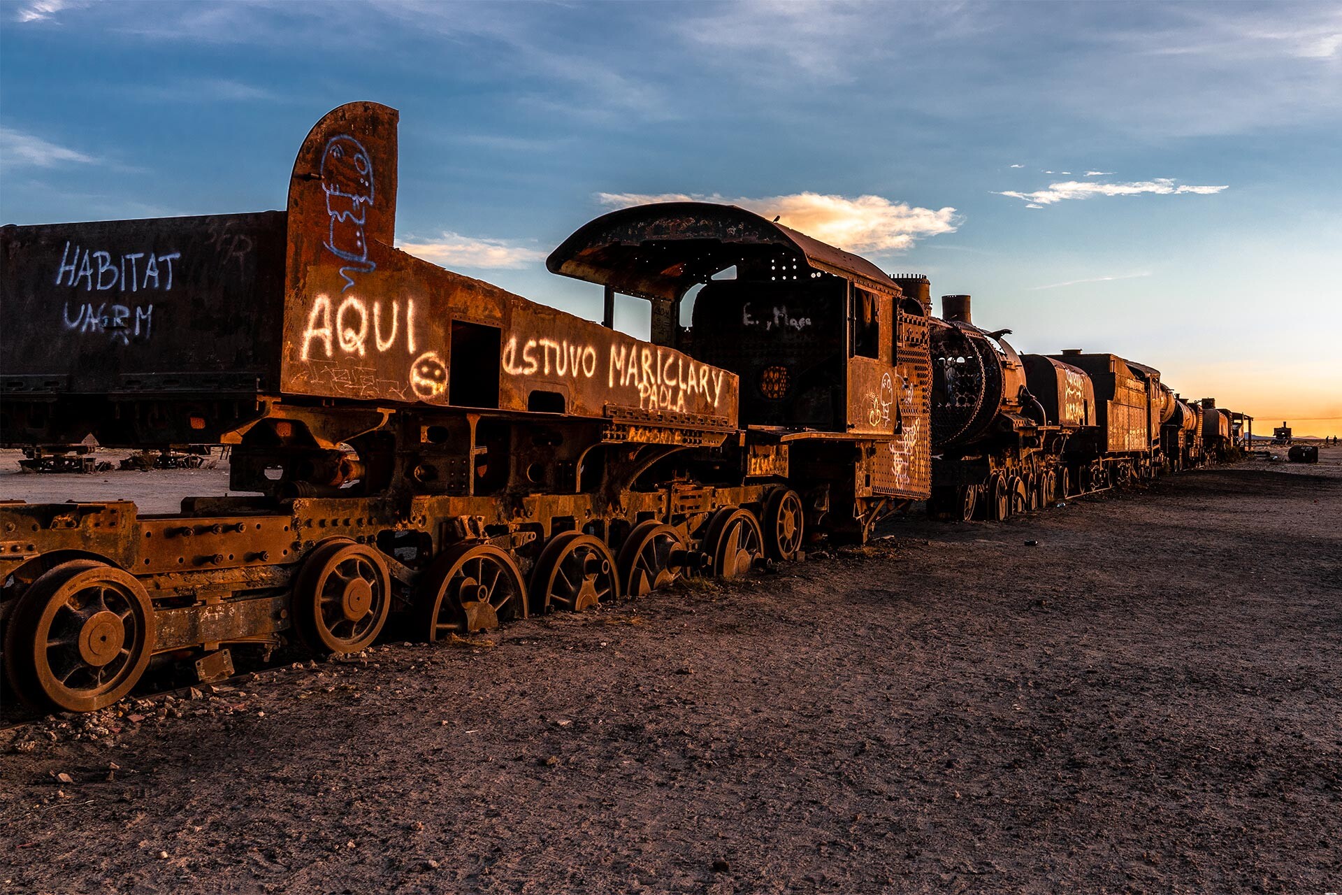 THE COUNTRY OF THE EXTREME - BOLIVIA 2018 - Part 3: Rusty Locomotives and the Flamingo Invasion